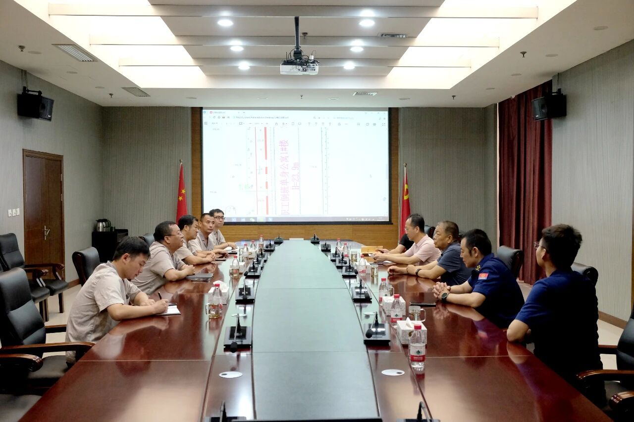 CE17EF5BCFE1A893564E34CAA86_7064CA74_23D61