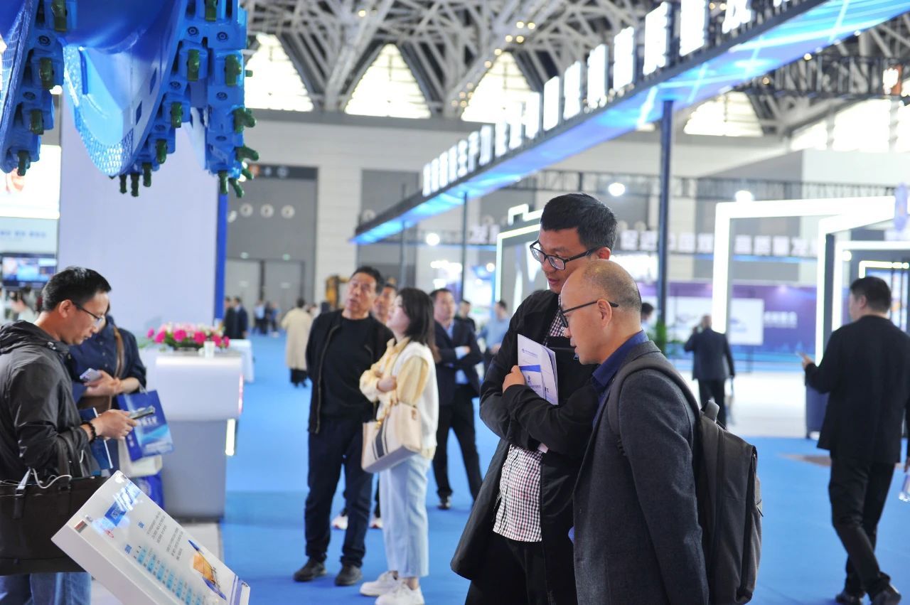 AF1EACD4ED2E099ED9CD69C6E4E_88874A7A_244EF