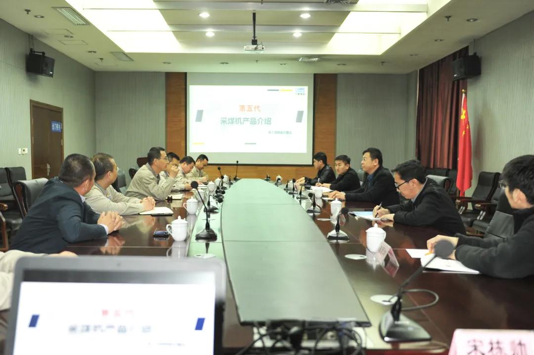 66C04F4AB2E365028F783DD5F60_18F1A95E_14271