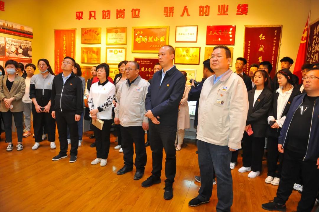 7BE83734BF7B351C2F50B17CDC4_A4E31981_1BA21