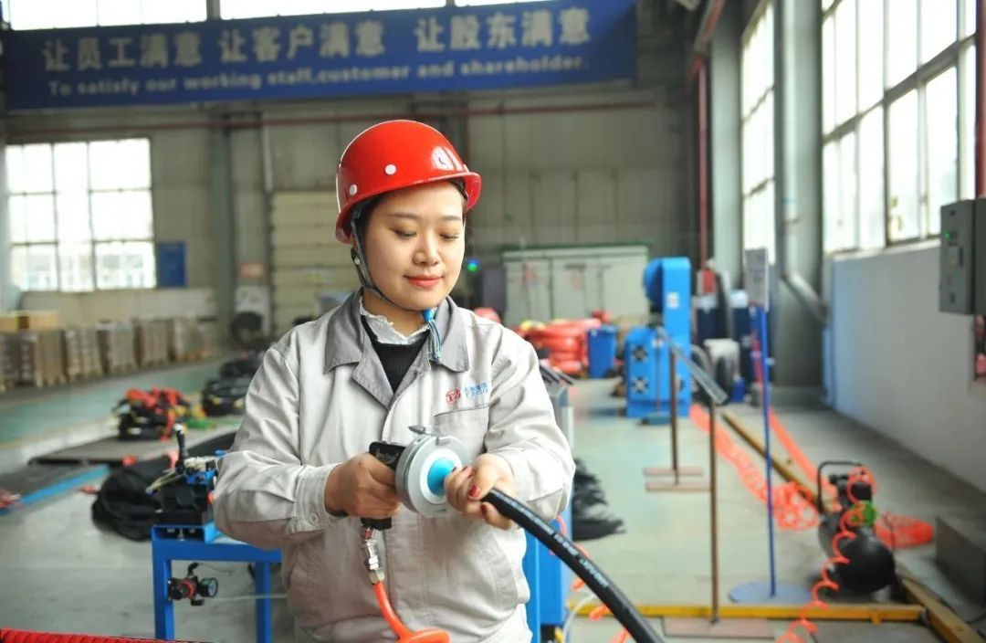 15E4AE4FB039C7860440C051A0A_8891C82A_16D19