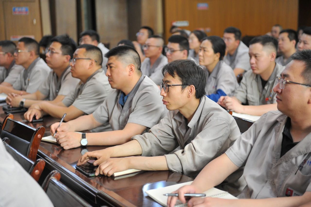 A47B42F73A5604B8D8F6B8D9B71_C4958751_219EF