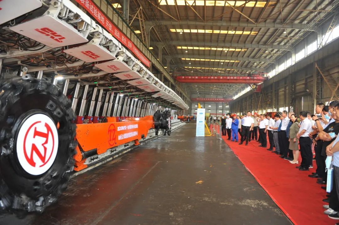 3520B6F7A441E1E8767B72E1FD8_F23CDC5E_243F9